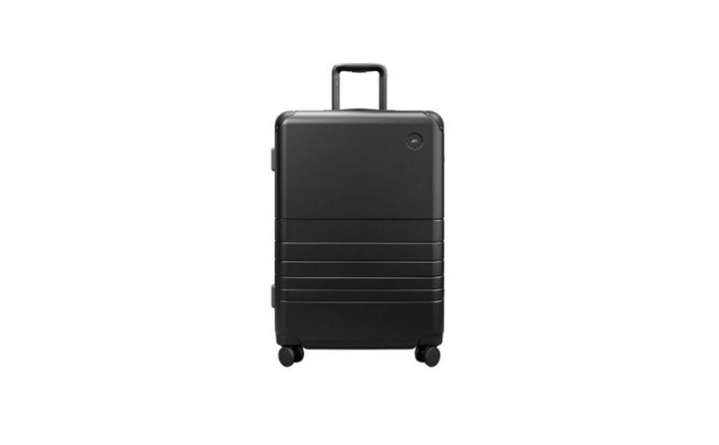 best minimalist travel luggage monos review