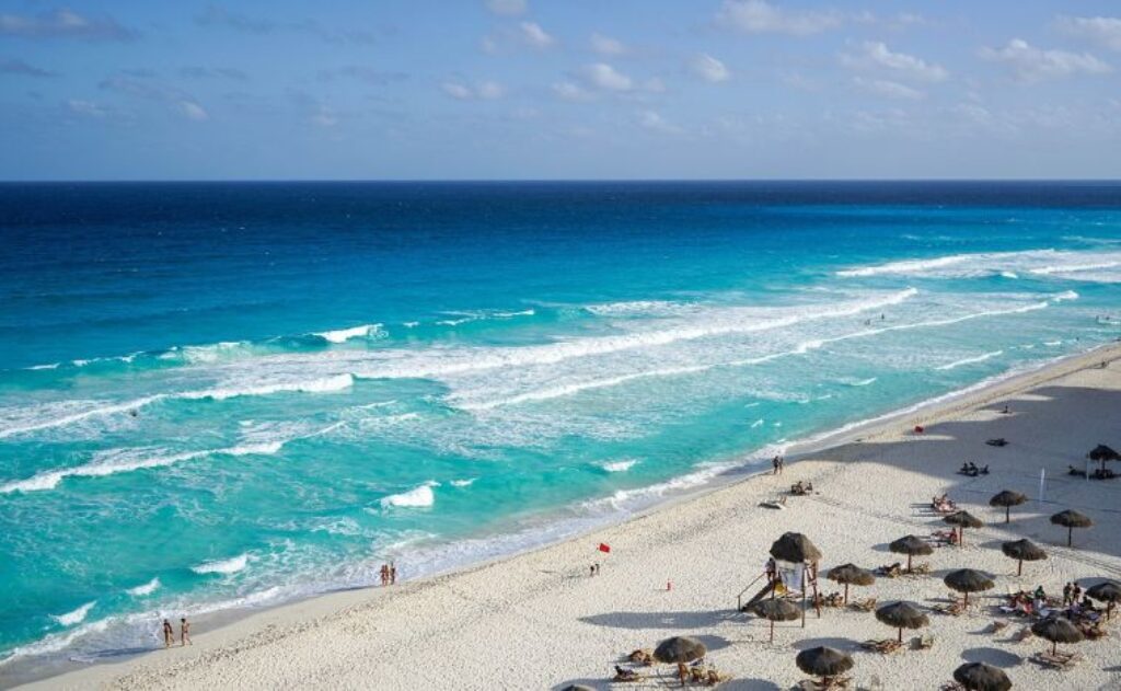 best times to visit Cancun